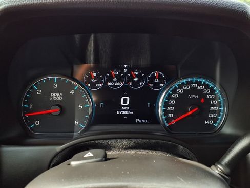 Used 2018 GMC Yukon Denali w/ Denali Ultimate Package RWD image 19