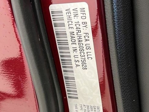 New 2025 Jeep Grand Cherokee Altitude image 46