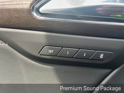 Used 2023 Buick Envision Avenir AWD/4WD image 21