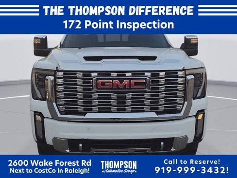 Used 2024 GMC Sierra 2500 Denali w/ Denali Reserve Package AWD/4WD image 8