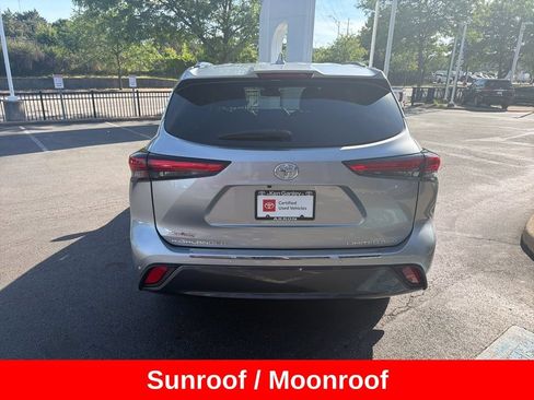Used 2023 Toyota Highlander Limited AWD/4WD image 6