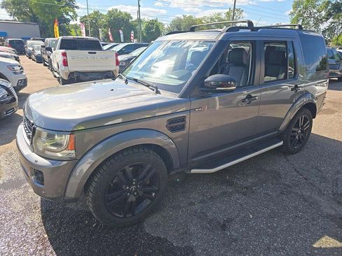 Used 2016 Land Rover LR4 HSE LUX AWD/4WD image 2