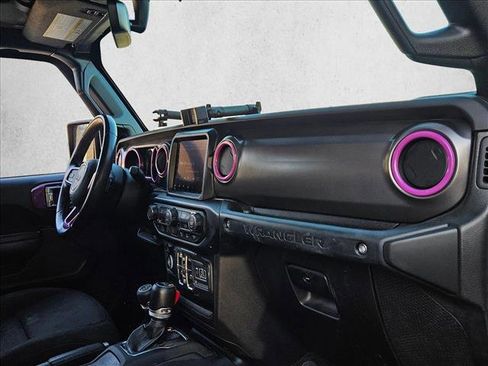 Used 2021 Jeep Wrangler Unlimited Sport image 22