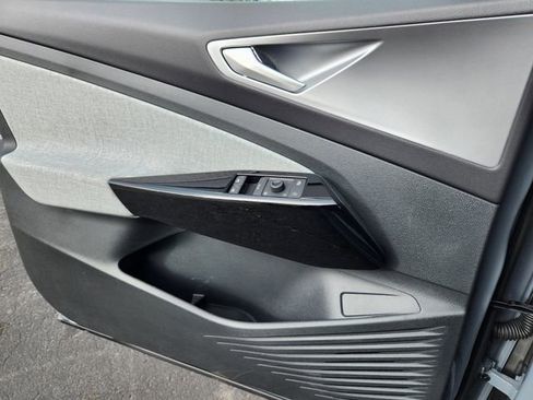 New 2026 Volkswagen ID.4 Pro image 22