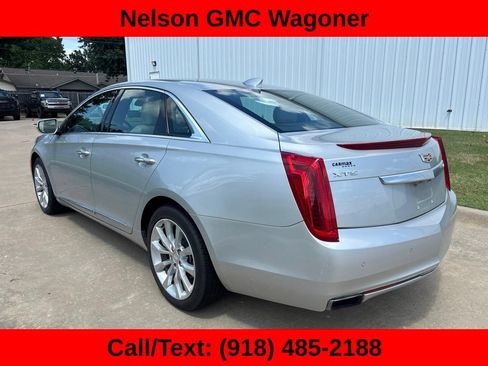 Used 2017 Cadillac XTS Luxury FWD image 7