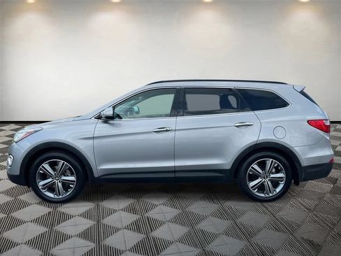 Used 2016 Hyundai Santa Fe Limited w/ Option Group 04 FWD image 3