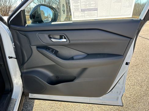 New 2026 Nissan Rogue SV image 14