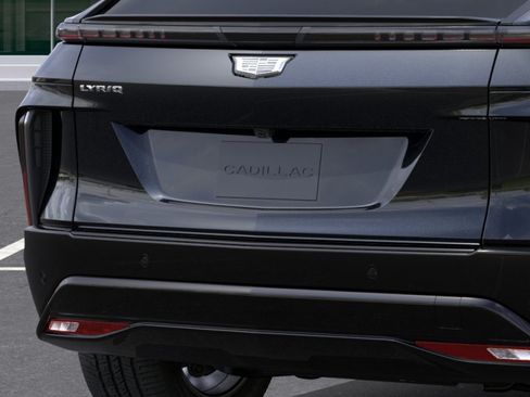 New 2027 Cadillac Lyriq Sport RWD image 14