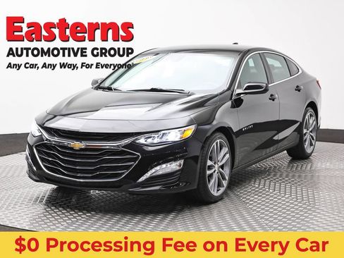 Used 2024 Chevrolet Malibu LT FWD image 1