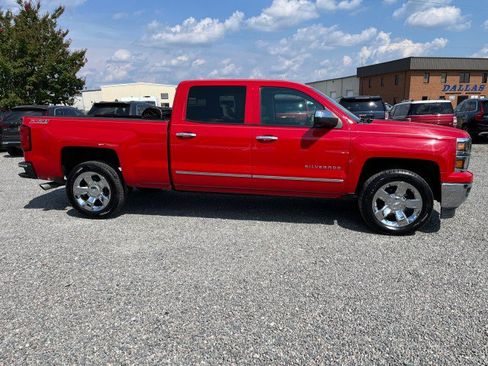 Used 2014 Chevrolet Silverado 1500 LTZ Z71 w/ LTZ Plus Package AWD/4WD image 24