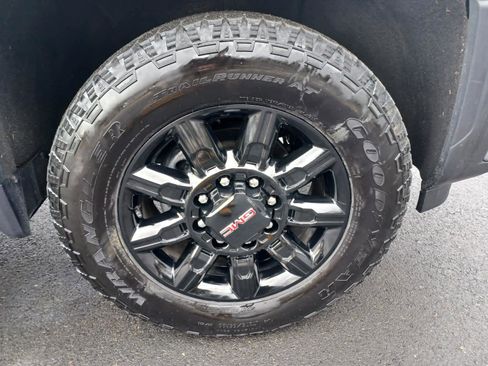 Used 2024 GMC Sierra 2500 AT4 w/ AT4 Premium Plus Package image 27