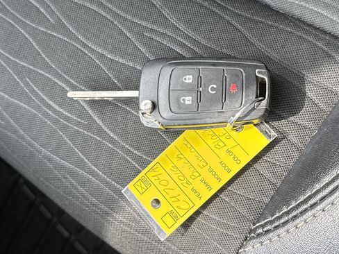 Used 2016 Buick Encore Convenience AWD/4WD image 31
