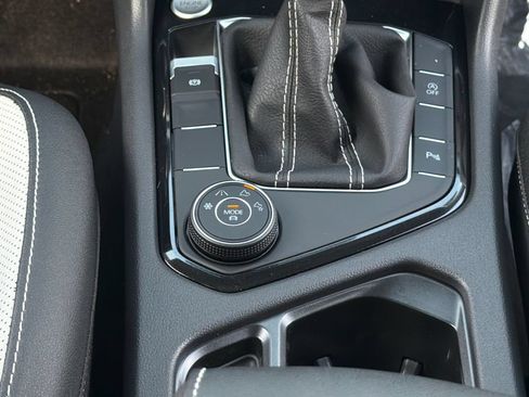 New 2026 Volkswagen Taos SEL AWD/4WD image 16