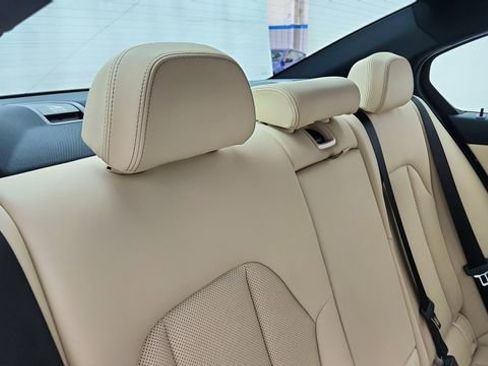 Used 2025 BMW 330i Sedan RWD image 26