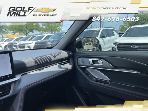Used 2025 Ford Explorer ST AWD/4WD image 23