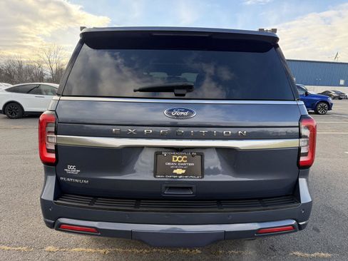Used 2022 Ford Expedition Platinum image 6