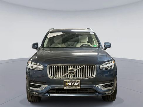 Used 2024 Volvo XC90 B6 Plus image 8