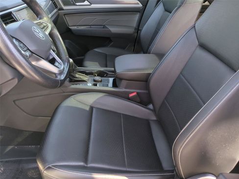 Used 2021 Volkswagen Atlas SEL R-Line AWD/4WD image 16
