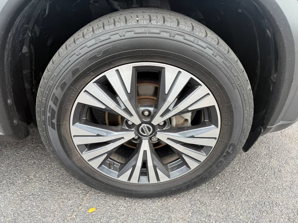 Used 2021 Nissan Rogue SV AWD/4WD image 27