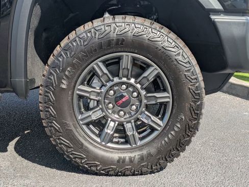 New 2026 GMC Sierra 1500 AT4X AWD/4WD image 11