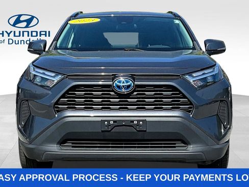 Used 2023 Toyota RAV4 XLE AWD/4WD image 2