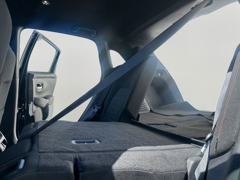 Certified 2025 Honda HR-V Sport image 25