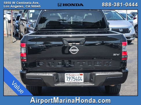 Used 2022 Nissan Frontier SV RWD image 9