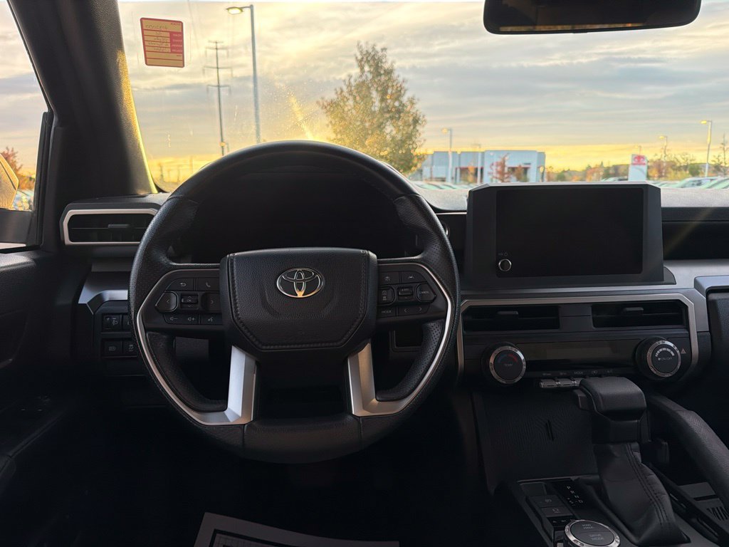 Used 2026 Toyota 4Runner SR5 AWD/4WD image 23