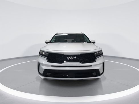 Used 2024 Kia Sorento SX Prestige image 3