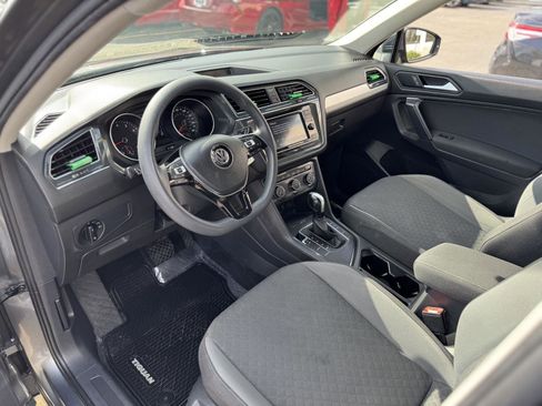 Used 2019 Volkswagen Tiguan S FWD image 15