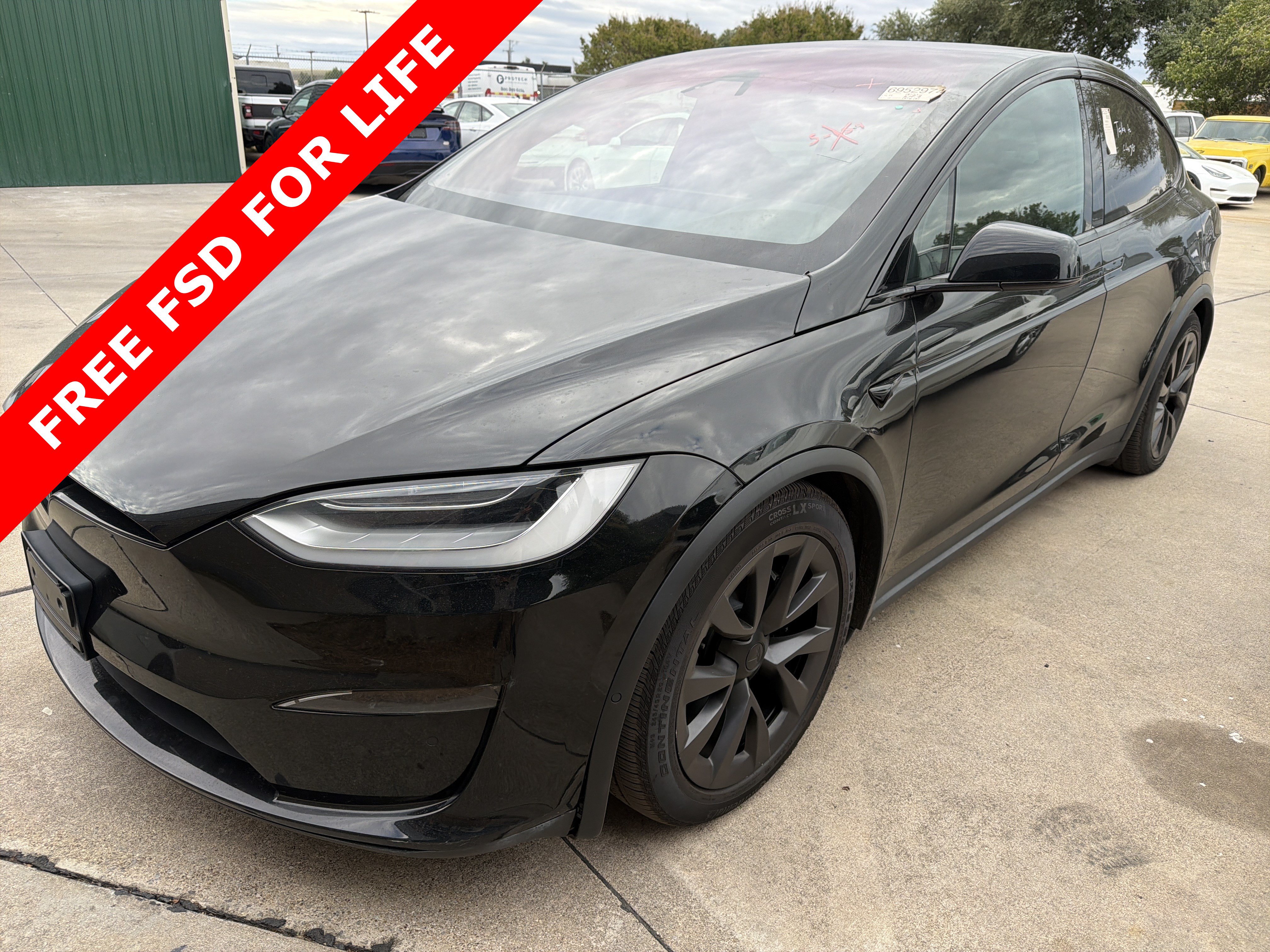Used 2022 Tesla Model X AWD/4WD image 1