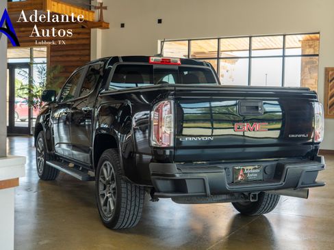Used 2018 GMC Canyon Denali AWD/4WD image 4