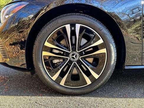 Used 2025 Mercedes-Benz CLA 250 4MATIC image 8