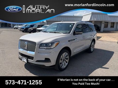 Used 2024 Lincoln Navigator Reserve AWD/4WD image 1
