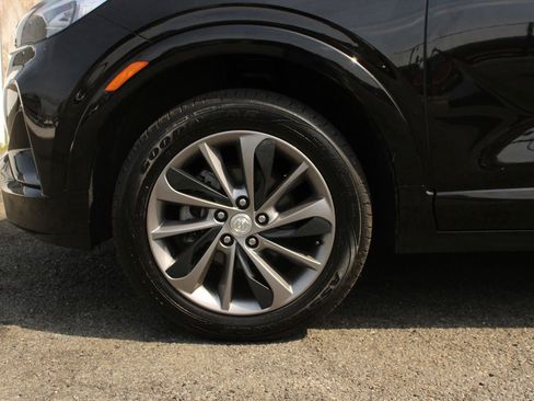 Used 2022 Buick Encore GX Select w/ Sport Touring Package AWD/4WD image 5