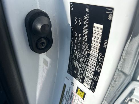 Certified 2024 Toyota Corolla Cross XLE w/ Convenience Package image 25