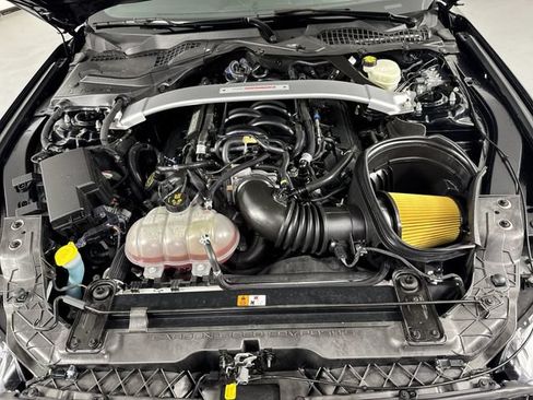 Used 2017 Ford Mustang Shelby GT350 w/ Electronics Package RWD image 26