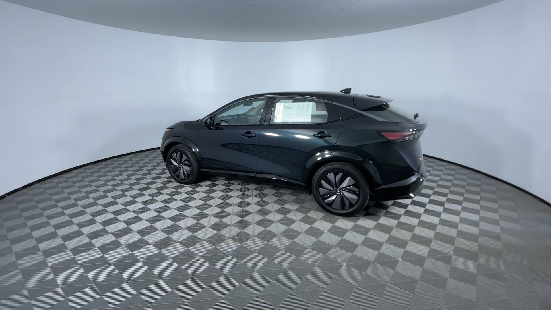 Certified 2024 Nissan Ariya AWD image 6