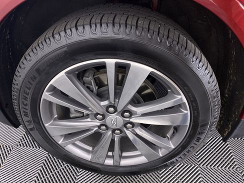 Certified 2022 Cadillac XT5 Premium Luxury w/ LPO, Floor Liner Package image 16