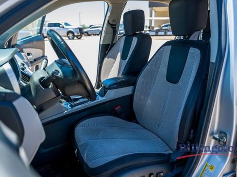 Used 2017 Chevrolet Equinox LT w/ Convenience Package FWD image 10