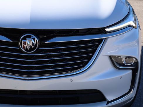 Used 2023 Buick Enclave Essence w/ Experience Buick Package image 16