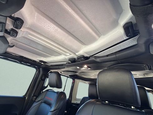 Used 2020 Jeep Wrangler Unlimited Rubicon AWD/4WD image 16