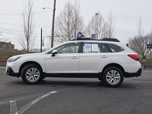 Used 2018 Subaru Outback 2.5i image 19