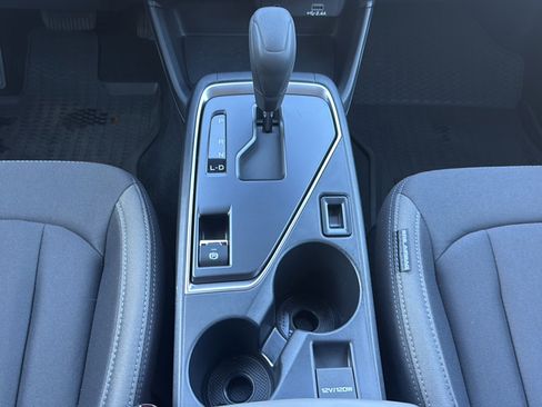 Certified 2025 Subaru Impreza 2.0i image 32