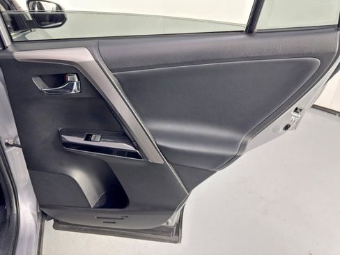 Used 2017 Toyota RAV4 Limited image 38