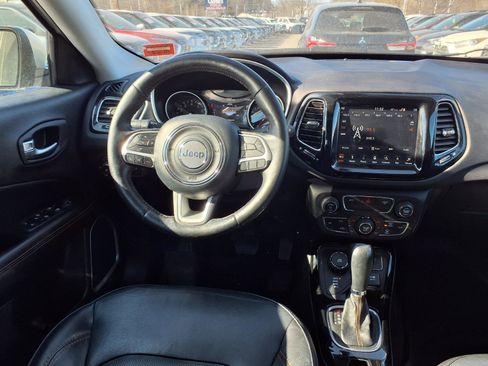 Used 2018 Jeep Compass Limited w/ Navigation Group image 8