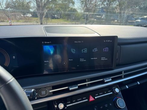 Used 2025 Hyundai Santa Fe SEL image 20