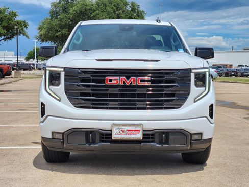 Used 2026 GMC Sierra 1500 Elevation RWD image 7