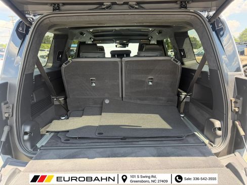 Used 2025 Rivian R1S Adventure AWD/4WD image 33