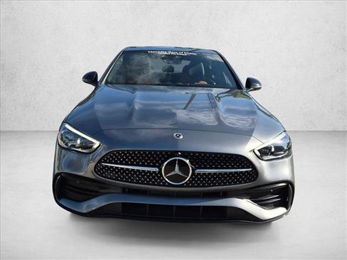 Used 2024 Mercedes-Benz C 300 Sedan image 4
